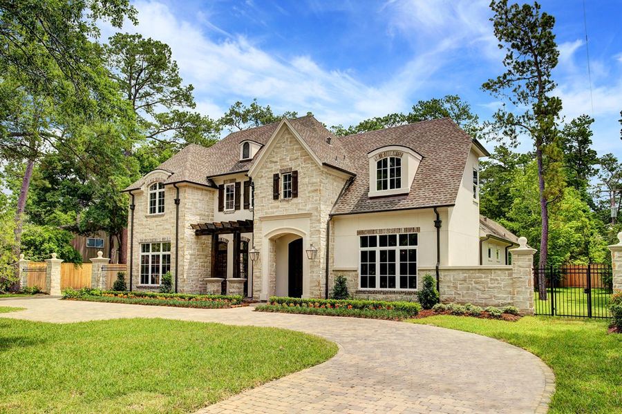 Front exterior of a home in the Memorial Houston community, located in Houston, TX (Image 5).