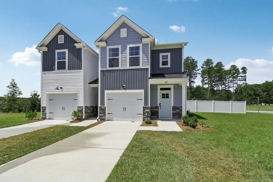 Front exterior of a home in the Walker’s Trail community, located in Lexington, SC (Image 1).