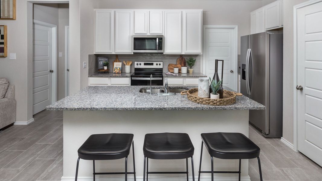 Cinco Lakes Model Home Kitchen