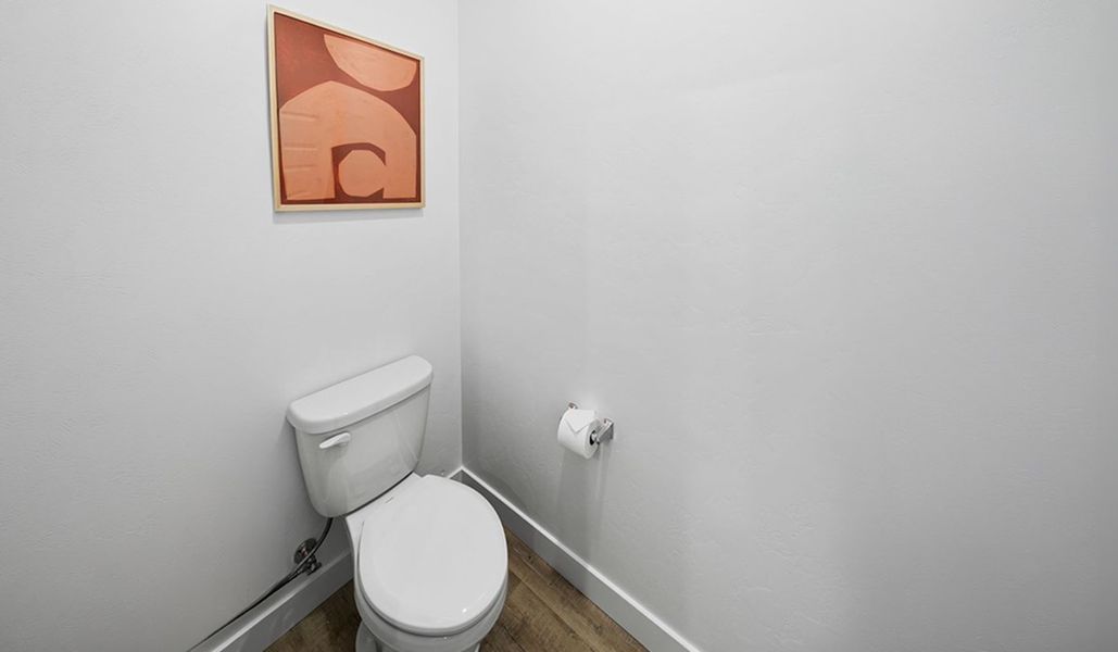 Furnished interior in a model home at Entrada Del Toro at Rancho Sahuarita in Sahuarita (Image 27).