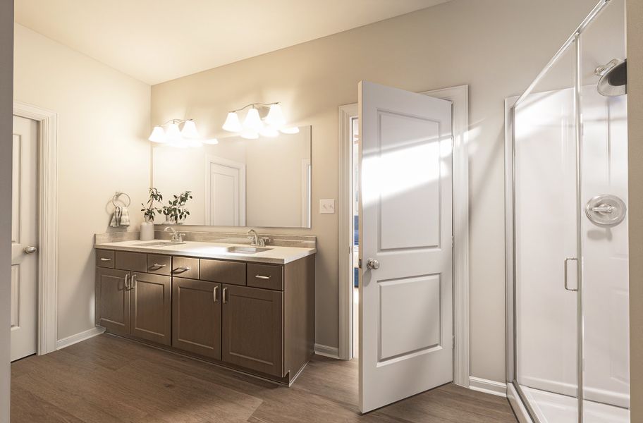 The Sussex - Owner's Bath