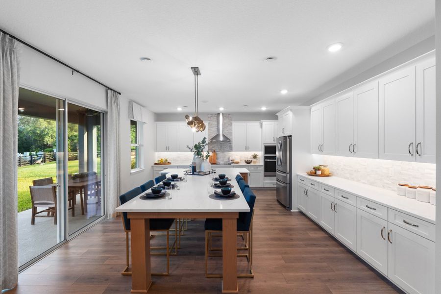 Furnished interior in a model home at Vintner Reserve in Clermont (Image 8).