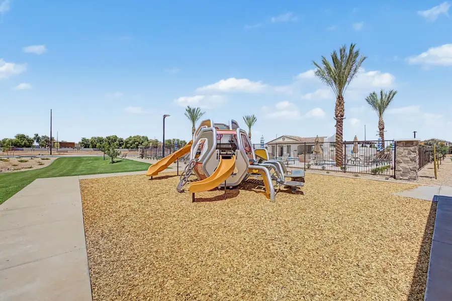 Community amenity available to residents of Bella Storia in Gilbert (Image 13).