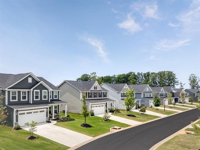 Front exterior of a home in the Linden Park community, located in Duncan, SC (Image 11).