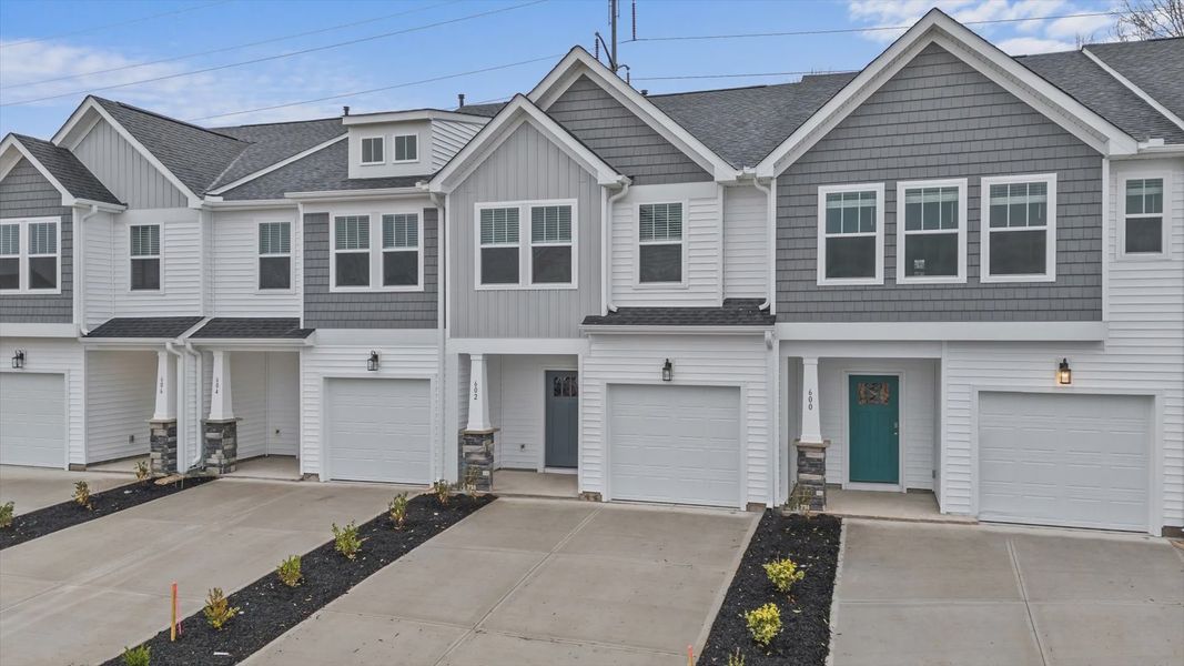 Front exterior of a home in the Silo Ridge community, located in Anderson, SC (Image 1). Front exterior of a home in the Silo Ridge community, located in Anderson, SC (Image 1).