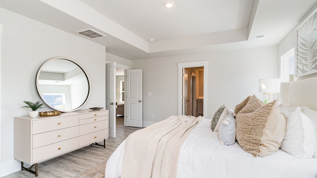 Furnished interior in a model home at Heron Pointe in Myrtle Beach (Image 8).