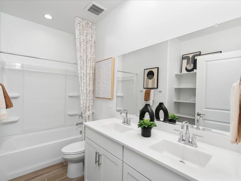 The 1640 plan modeled at Summerstone in Tucson, AZ.