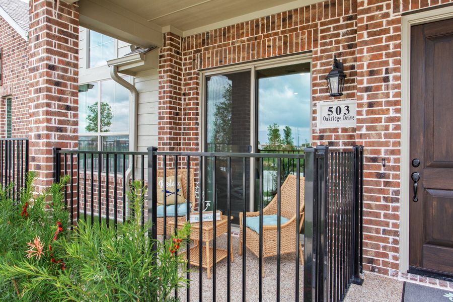 Exterior details of a home in Woodbridge Villas, Wylie (Image 18).