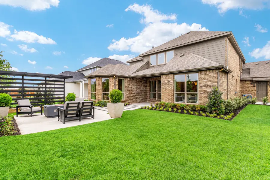 American Legend Homes 50' model in Wellington - Rear Elevation American Legend Homes 50' model in Wellington - Rear Elevation