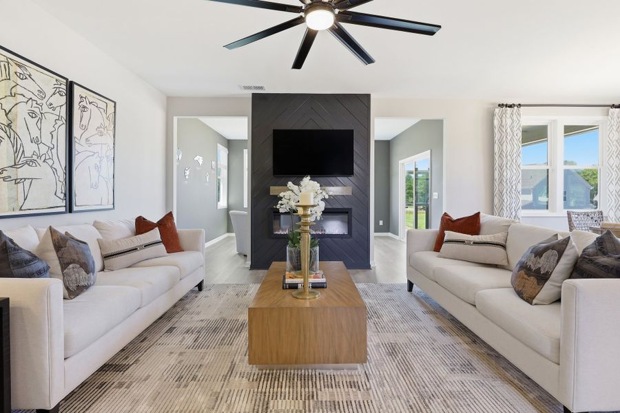 Furnished interior in a model home at Legacy Lakes in Aberdeen (Image 25).
