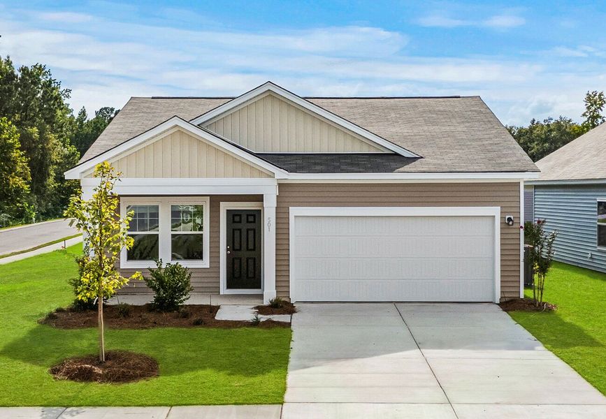 Front exterior of a home in the Bayview community, located in Conway, SC (Image 1).