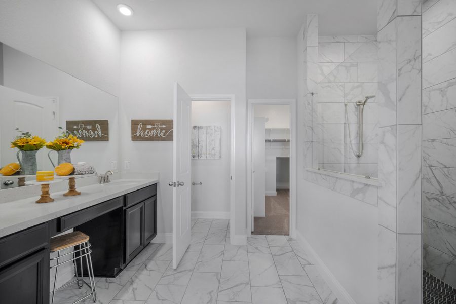 Furnished interior in a model home at Jordan Ranch: Signature Series in Katy (Image 9).