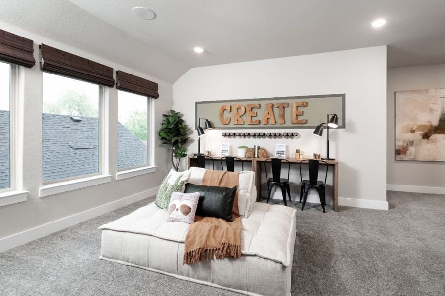 Furnished interior in a model home at View at the Reserve in Mansfield (Image 22).