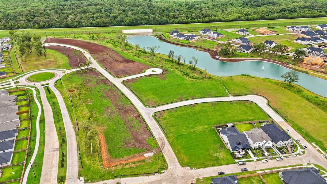 Aerial view of the Sienna community in Missouri City, TX, showing layout and nearby surroundings (Image 9).