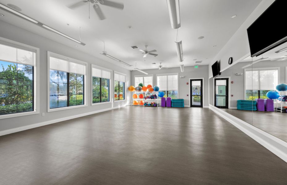 Oasis Club - Movement Studio