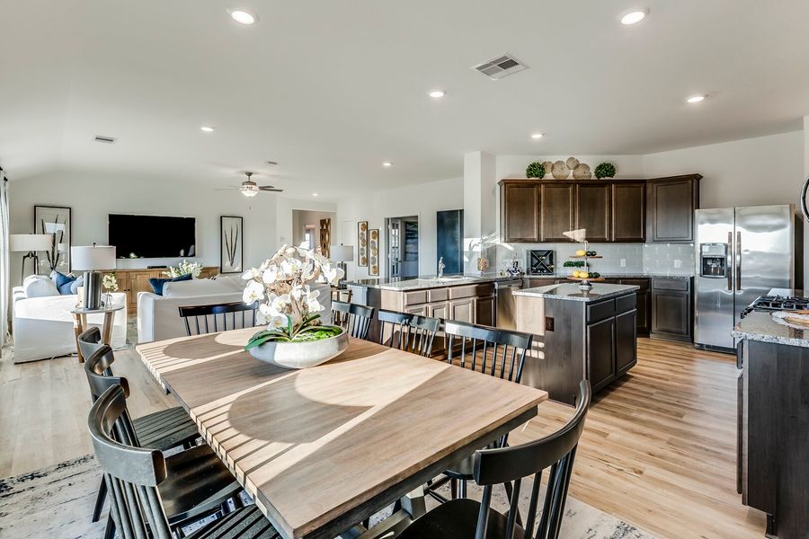 Image 5 of the Winward: Wildflower Collection community in Katy, TX.