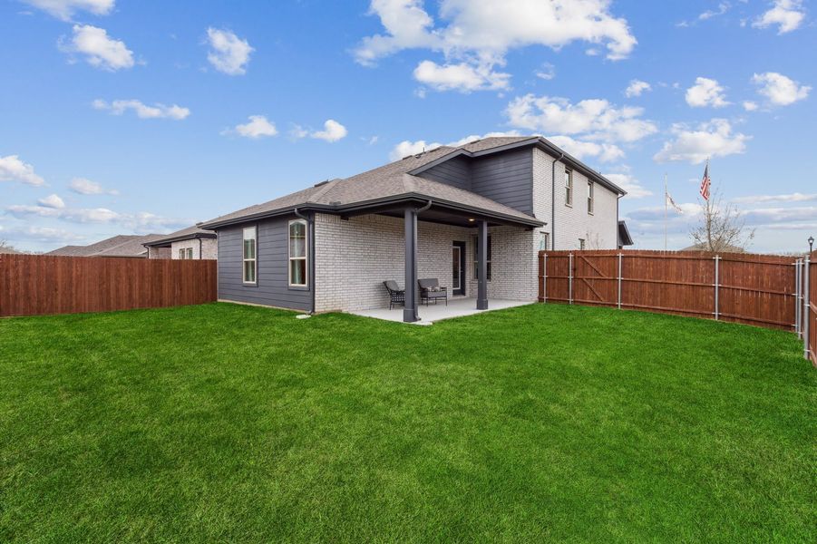 Front exterior of a home in the Bryant Farms community, located in Melissa, TX (Image 34).