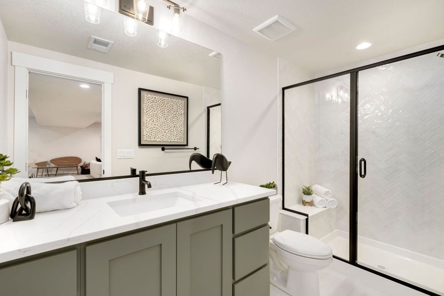 Kinston Centerra,80538 Kinston Centerra,80538