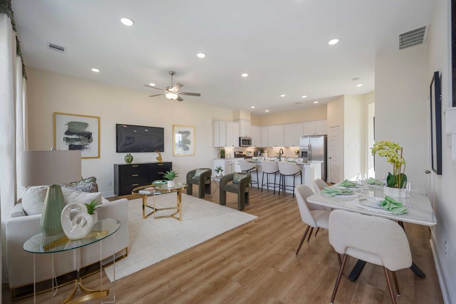 Alicante Model Home – Picasso Floorplan – Family Room Alicante Model Home – Picasso Floorplan – Family Room