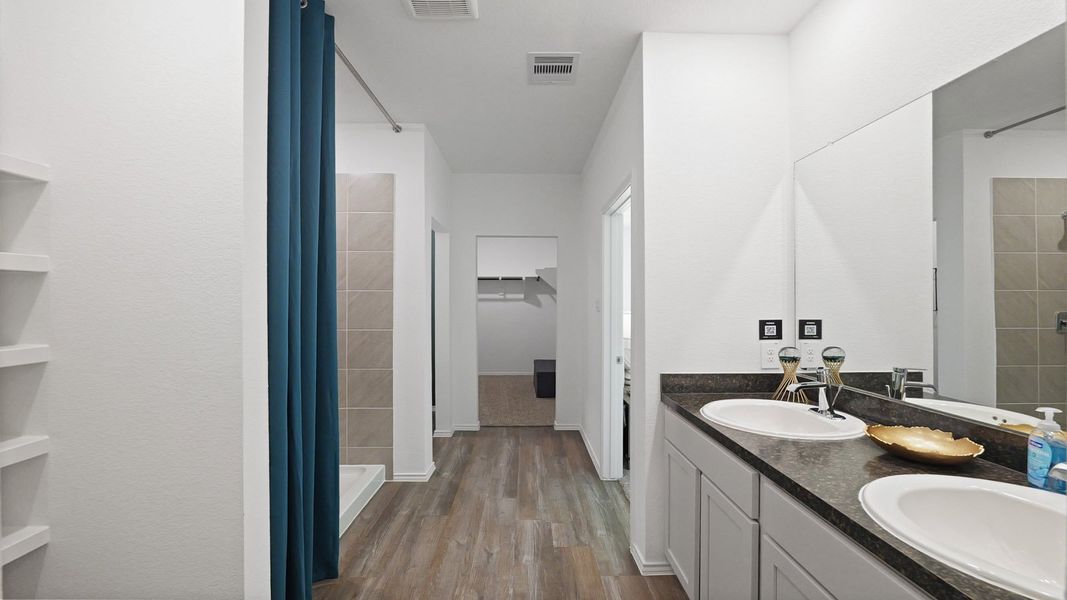 Furnished interior in a model home at The Canopies in Splendora (Image 18). Furnished interior in a model home at The Canopies in Splendora (Image 18).