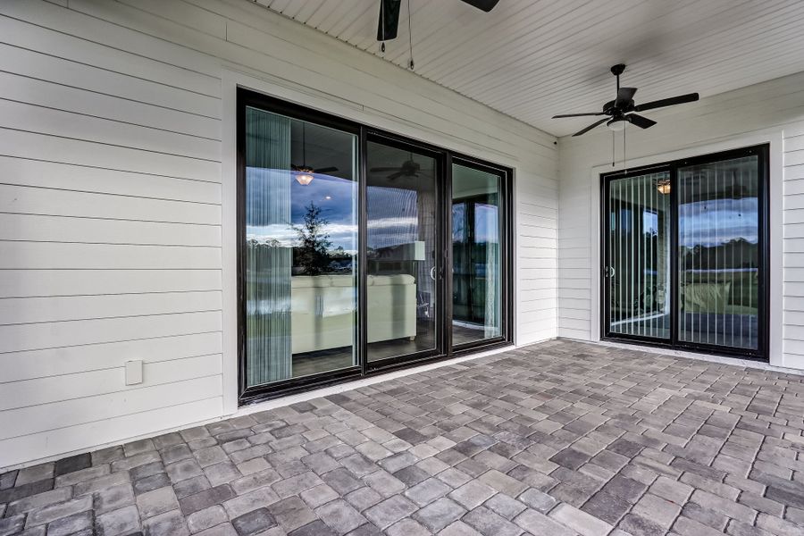 Exterior details of a home in Katie Cove, Jacksonville (Image 4).