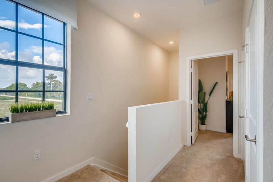 Image 26 of the Regal Palm Square community in Florida City, FL.