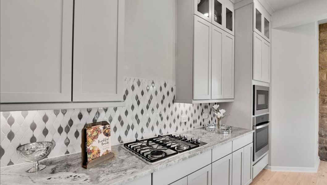 Furnished interior in a model home at Summer Place  35' in Montgomery (Image 52).