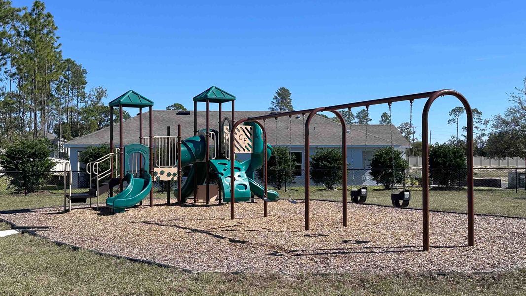 Community amenity available to residents of Waterford in Brooksville (Image 13).