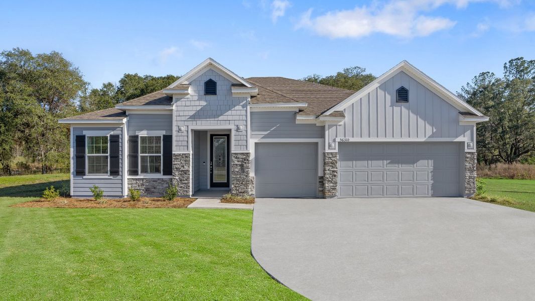 Front exterior of a home in the Winding River community, located in St. Marys, GA (Image 3).