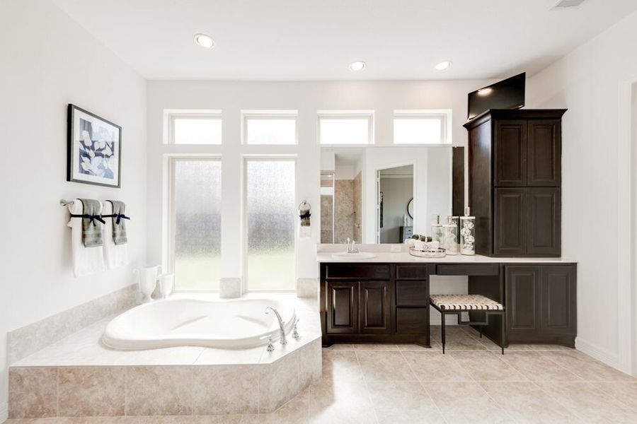 Image 22 of the Harvest Green 75 community in Houston, TX. Image 22 of the Harvest Green 75 community in Houston, TX.