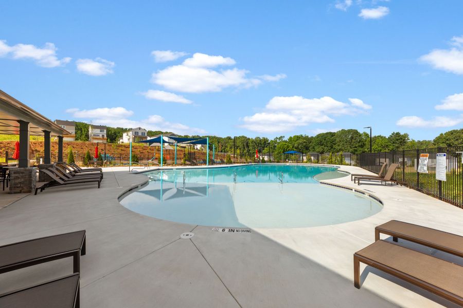 Community Pool at Hemingway.