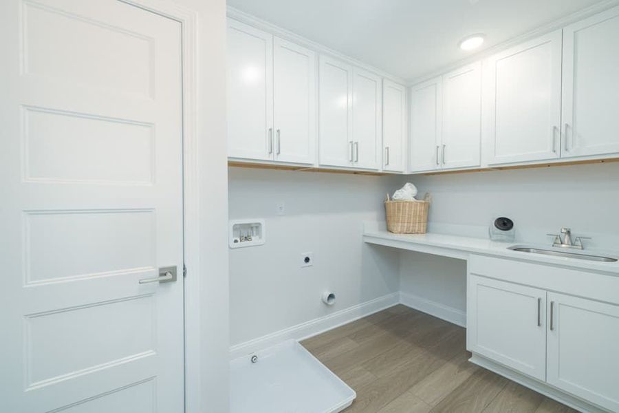 Maddox Landing,30548