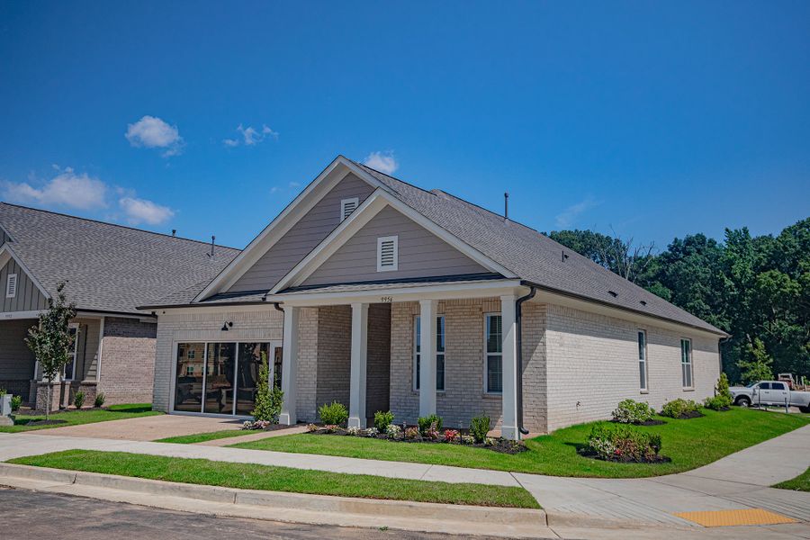Front exterior of a home in the Amherst community, located in Cordova, TN (Image 21).