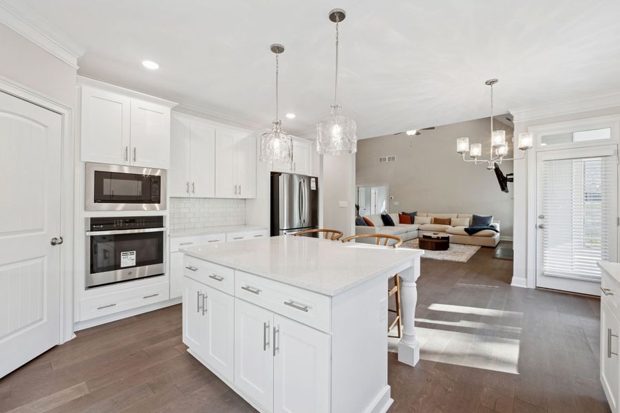 Hadi Builders - Whitestone