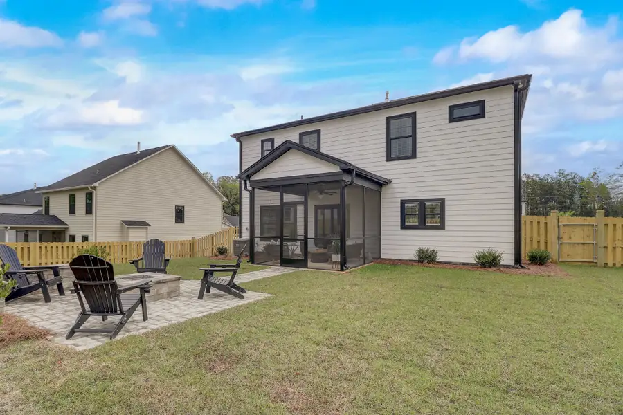 Brantley II - Back Exterior