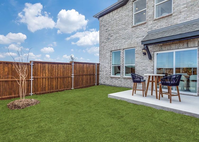 Exterior details of a home in Celina Hills, Celina (Image 3).
