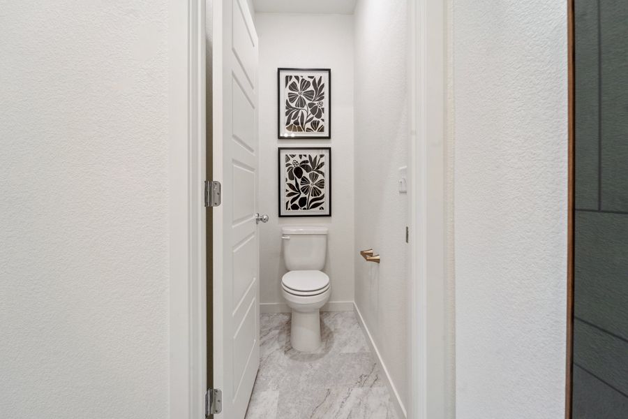 Hudson Model Home Somerset - Owner's Suite Ensuite Bathroom