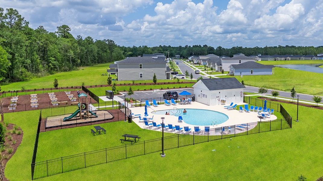 Warner Crossing Amenity Pool 1of2
