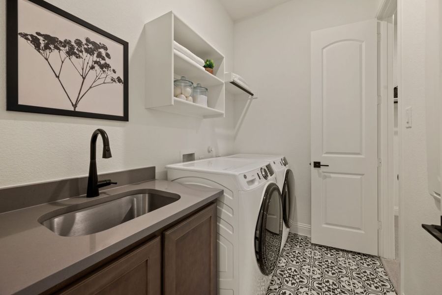 Furnished interior in a model home at Park Hills in Rockwall (Image 16). Furnished interior in a model home at Park Hills in Rockwall (Image 16).