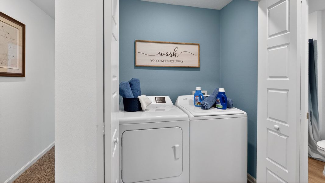 Furnished interior in a model home at Irongate Villas in Jacksonville (Image 21).