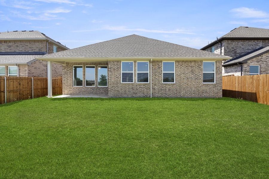 Exterior details of a home in Willow Springs 50's, Fort Worth (Image 8).