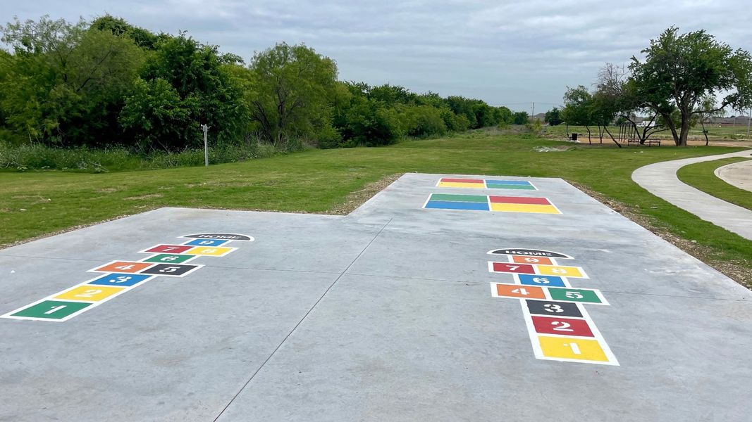 Community amenity available to residents of Sunnycreek in Crowley (Image 2).