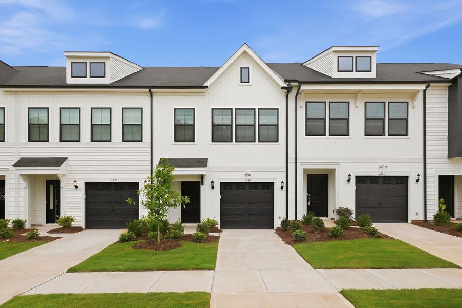 Front exterior of a home in the Nichols Landing community, located in Charlotte, NC (Image 20).