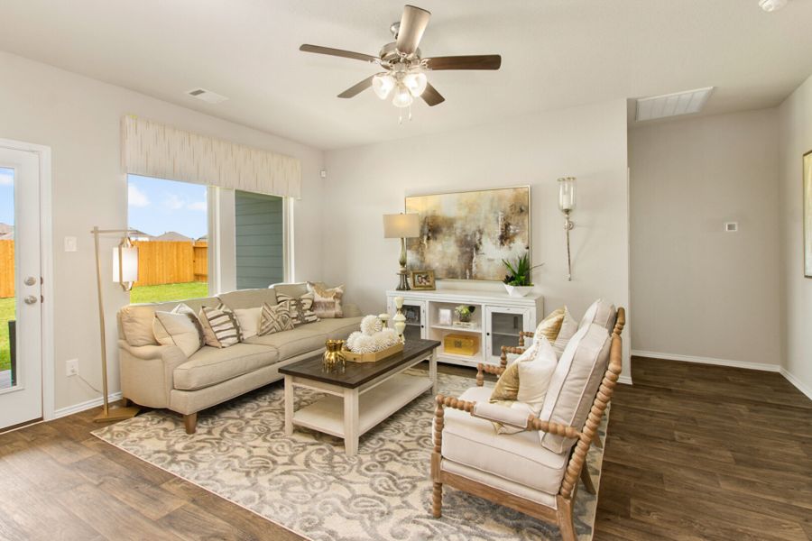 Image 15 of the Springfield Estates community in Baytown, TX.