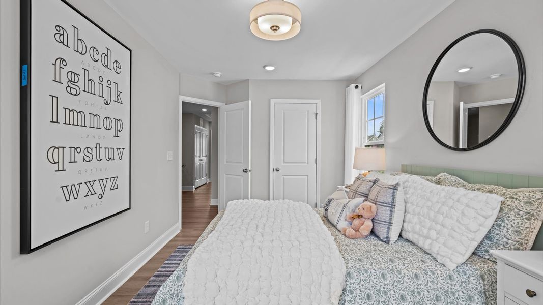 Furnished interior in a model home at Essex Townes in Franklinton (Image 21).