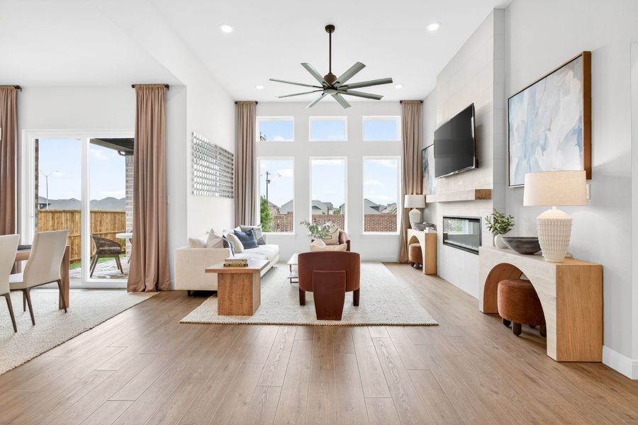 Furnished interior in a model home at Wildflower Ranch in Fort Worth (Image 86).