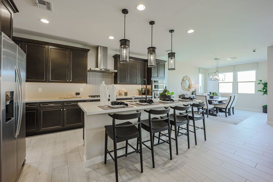 Kitchen - Luneta - Vidrio at Estrella in Goodyear, Arizona by Landsea Homes