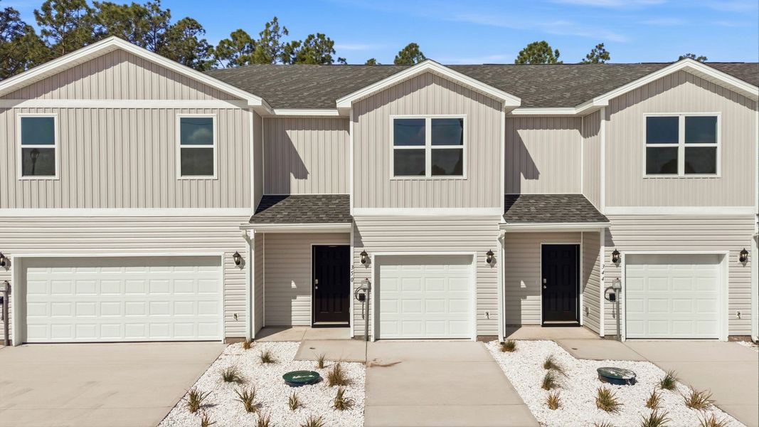 Front exterior of a home in the Chateau Nemours community, located in Port Saint Joe, FL (Image 18).