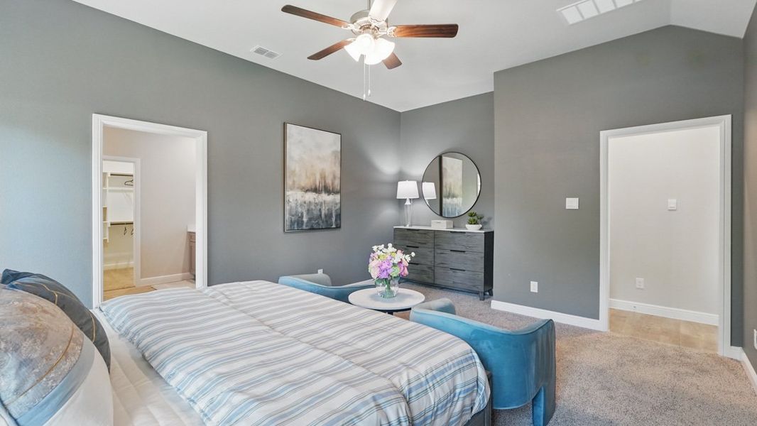 Furnished interior in a model home at Retta Estates in Mansfield (Image 21).