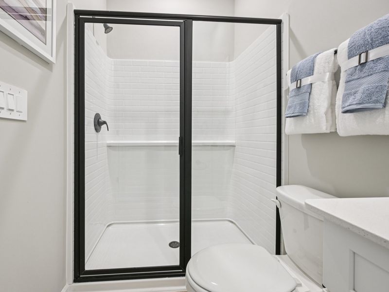 Secondary bathroom in the Johnson floorplan at a Meritage Homes community in Raleigh, NC. Secondary bathroom in the Johnson floorplan at a Meritage Homes community in Raleigh, NC.